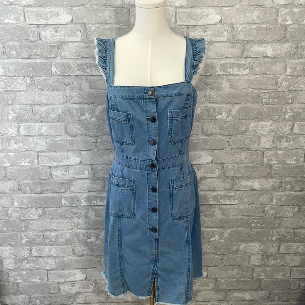 cupcakes & cashmere Light Blue Denim Button-Front Dress 10